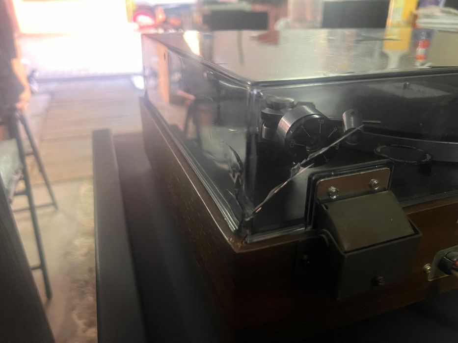 Gramofon Pioneer 12D