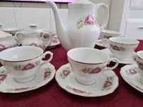 Serwis kawowy porcelanowy z Ćmielowa 12 osobowy