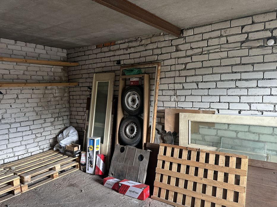 Продам       гараж