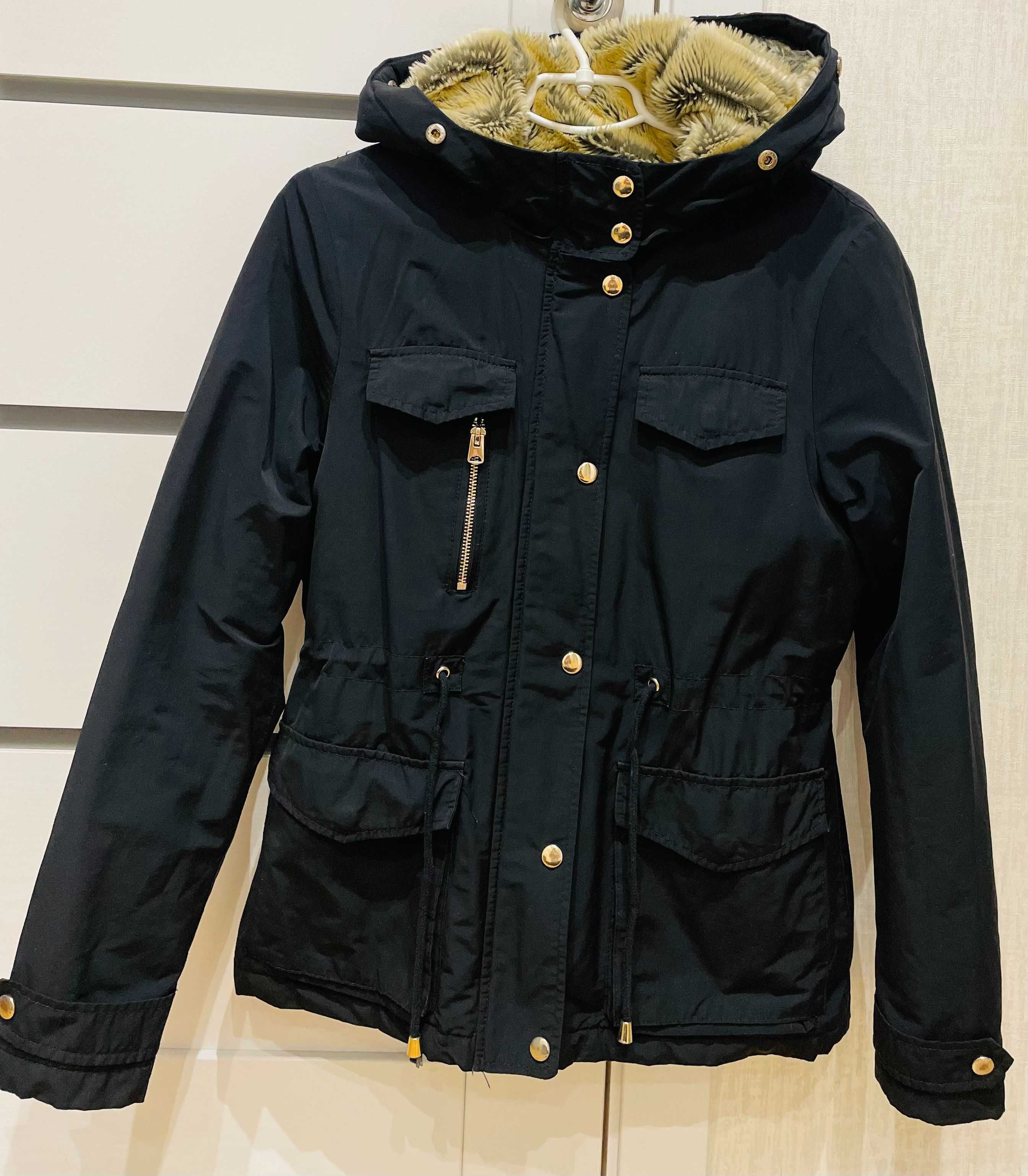 Продам жіночу чорну куртку (парку) TOPSHOP 38 розміру