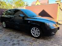 Mazda 3.  1.6 2007року