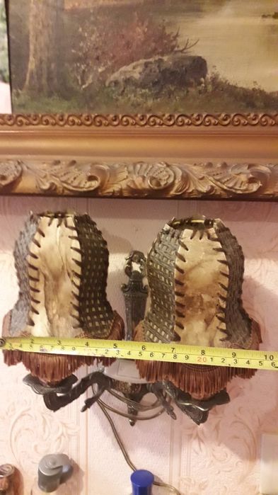 Світильник шкіряний