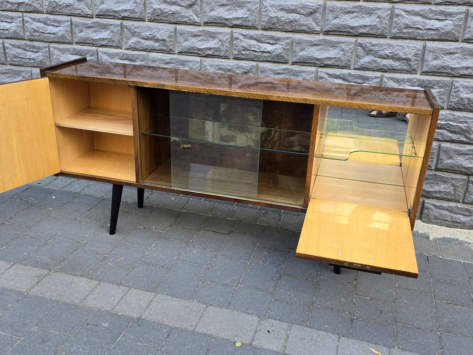 Komoda prl transport