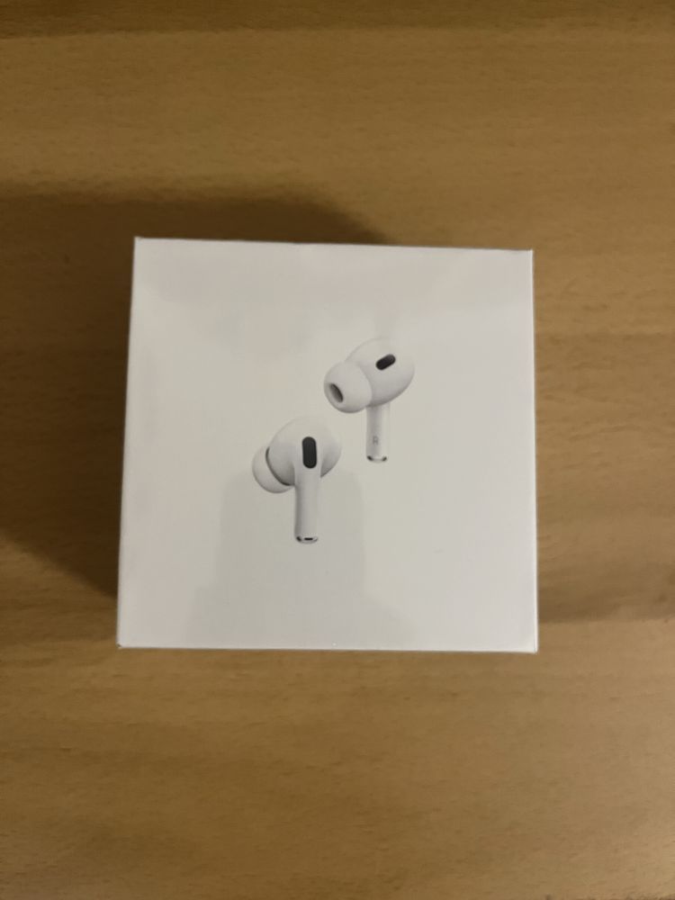 Airpods 2nd Pro .