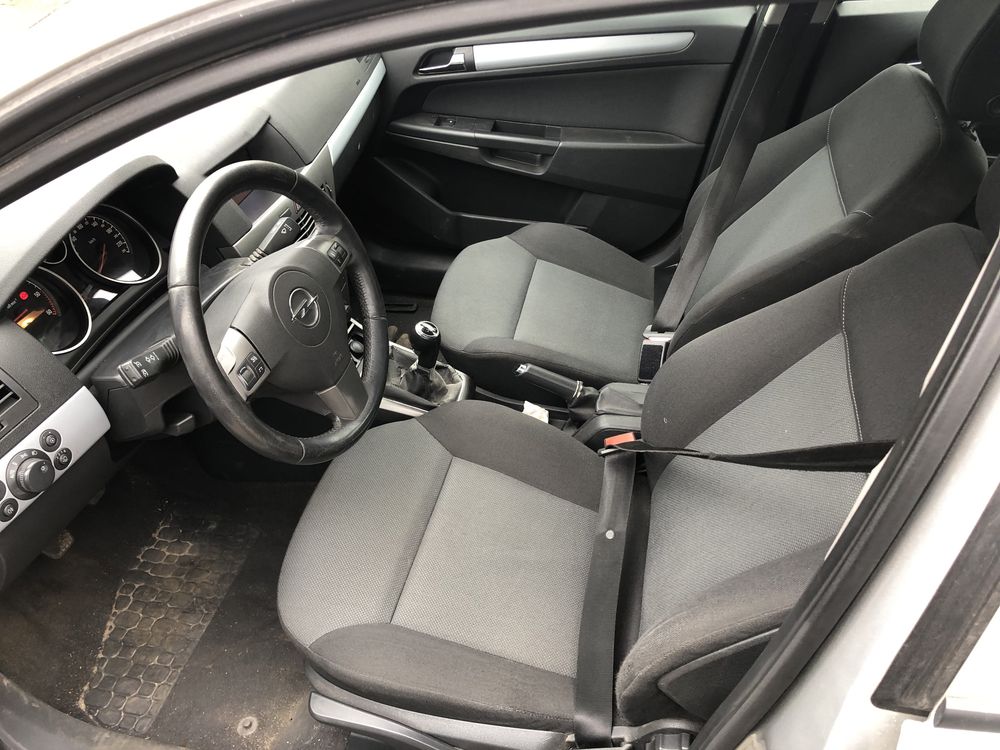 Opel Astra H 1.9CDTI z19dtl 6кпп шрот розборка запчасти мотор Кпп Тнвд