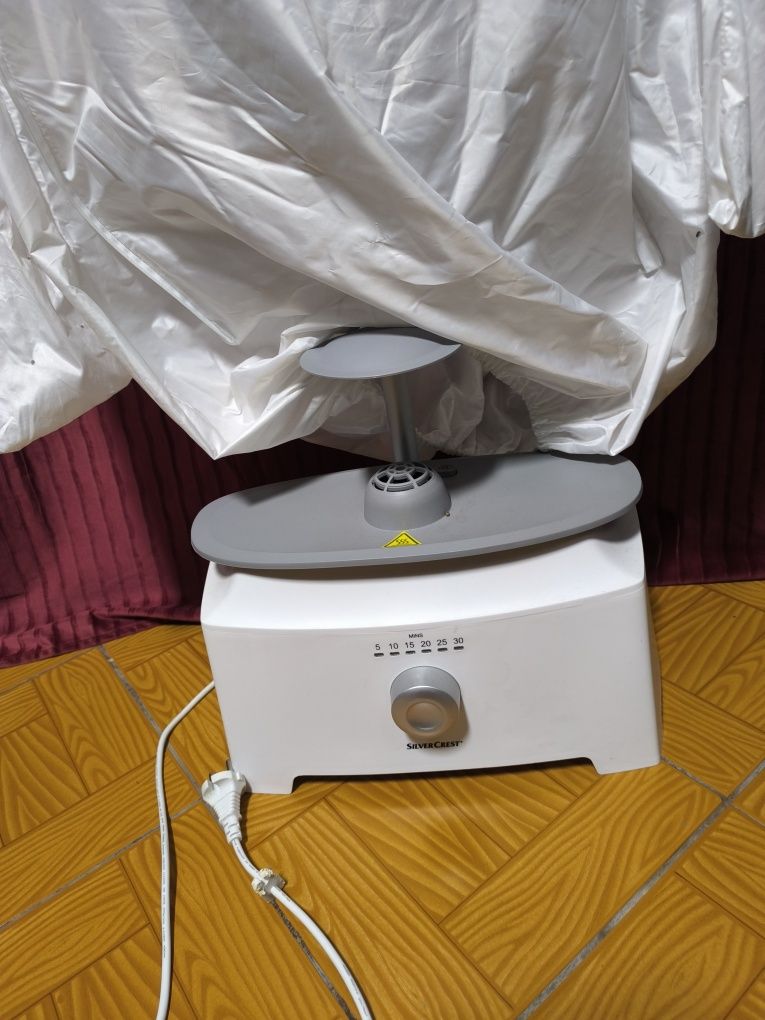 Máquina de passar roupa