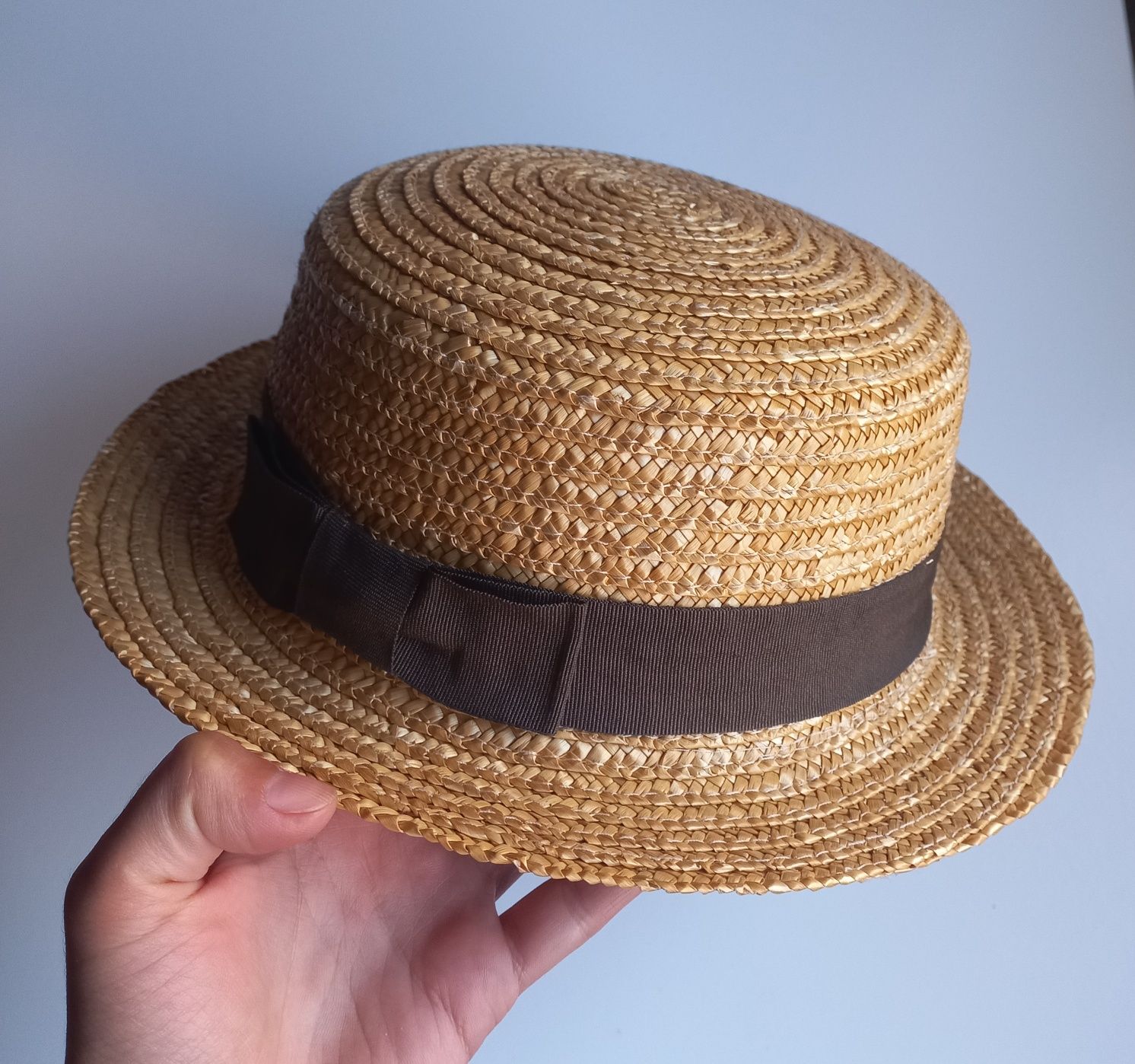 Chapéu de palha com fita castanha (adulto)