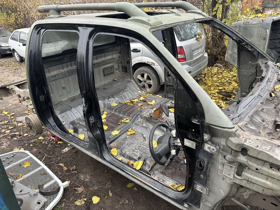 Кабіна Nissan Navara d40 YD25DDTI