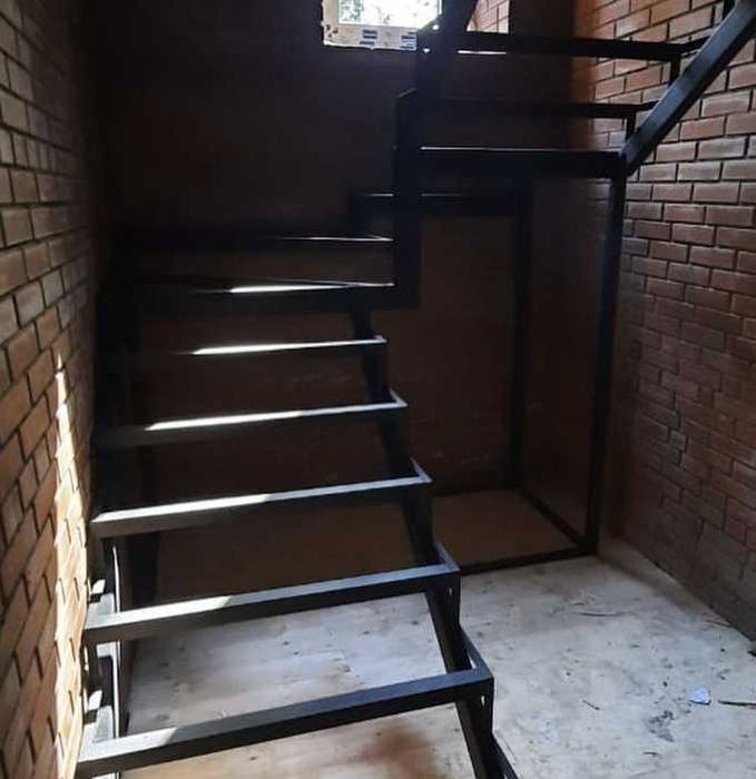 Межэтажные конструктивные основы лестниц