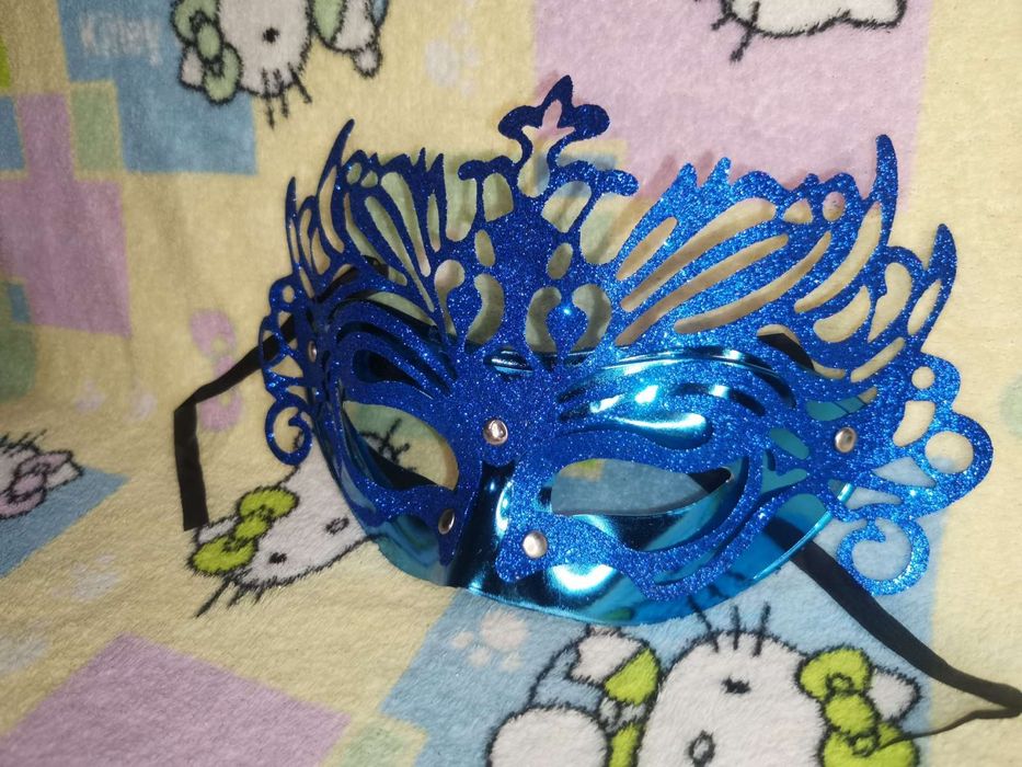 Карнавальная Венецианская маска карнавал праздник фотосессия синяя