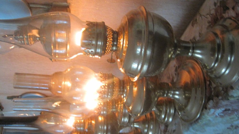 красивая рабочая керосинка керосиновая старина фонарь лампа