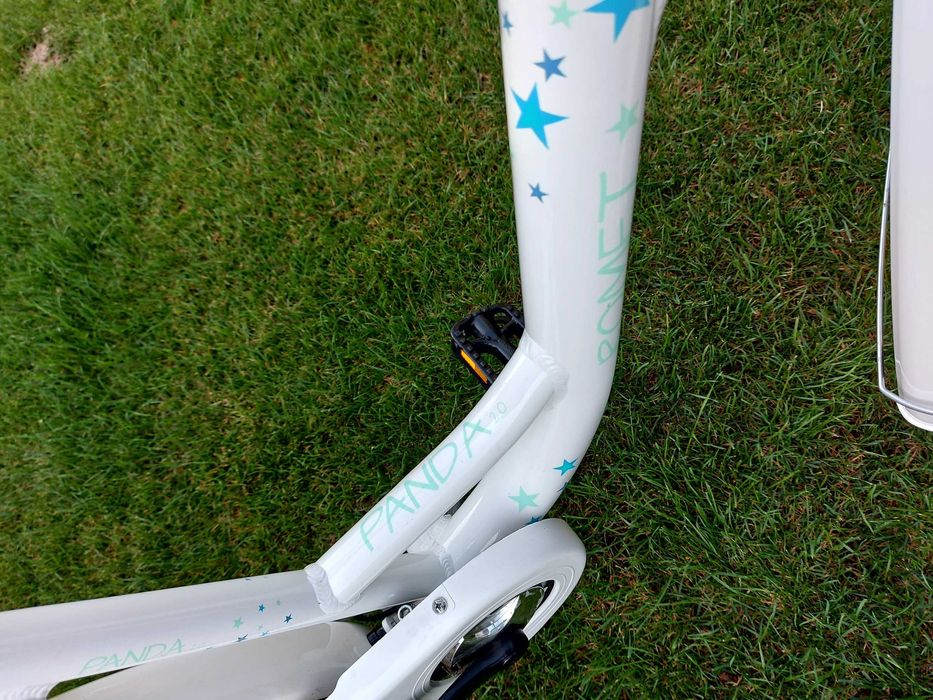 Rower Romet Panda biały dla dziewczynki.