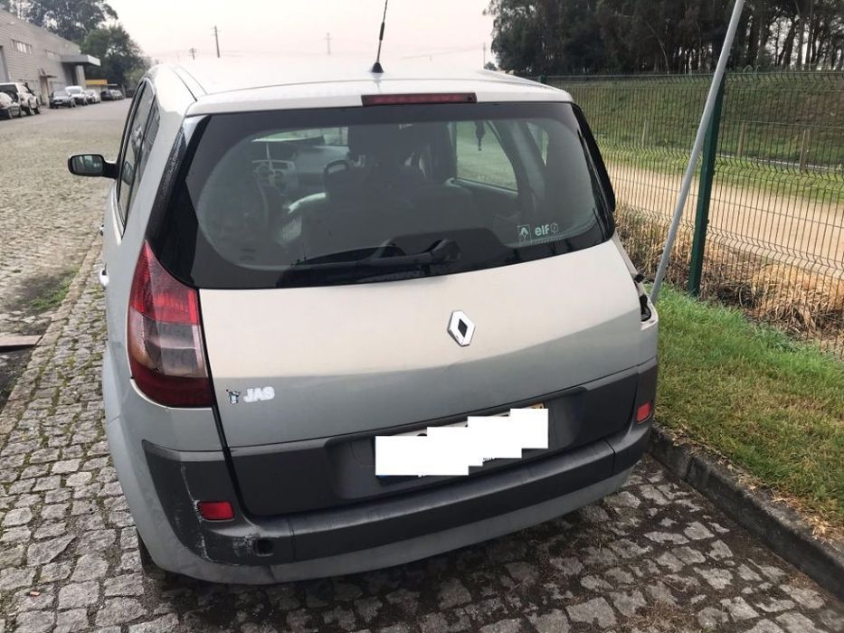 Renault Scenic II 1.5DCi 2004  - Para Peças