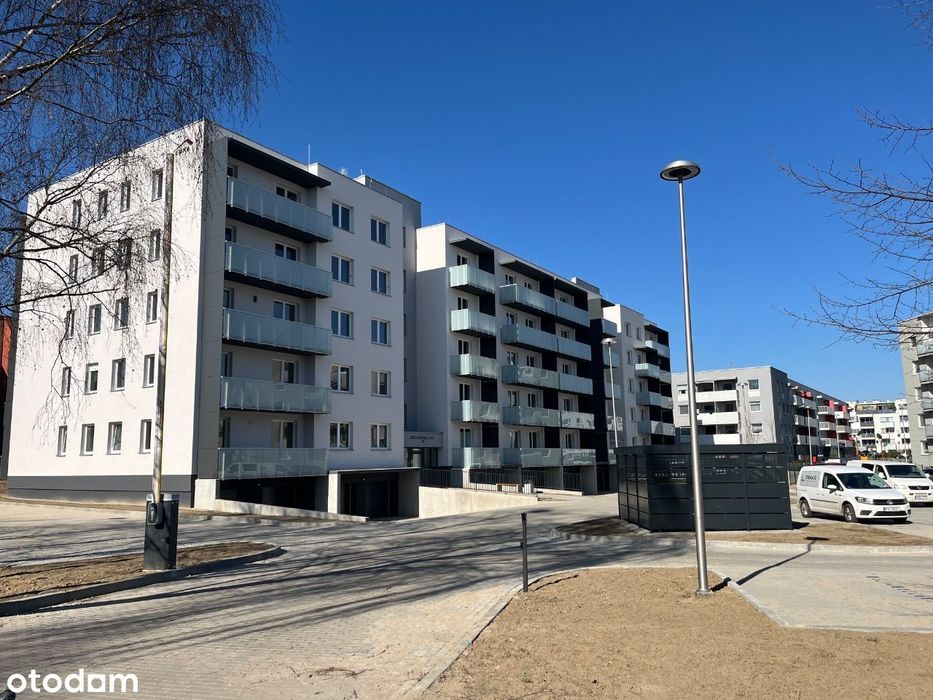 2 pokoje / 1 piętro / winda / balkon / parking