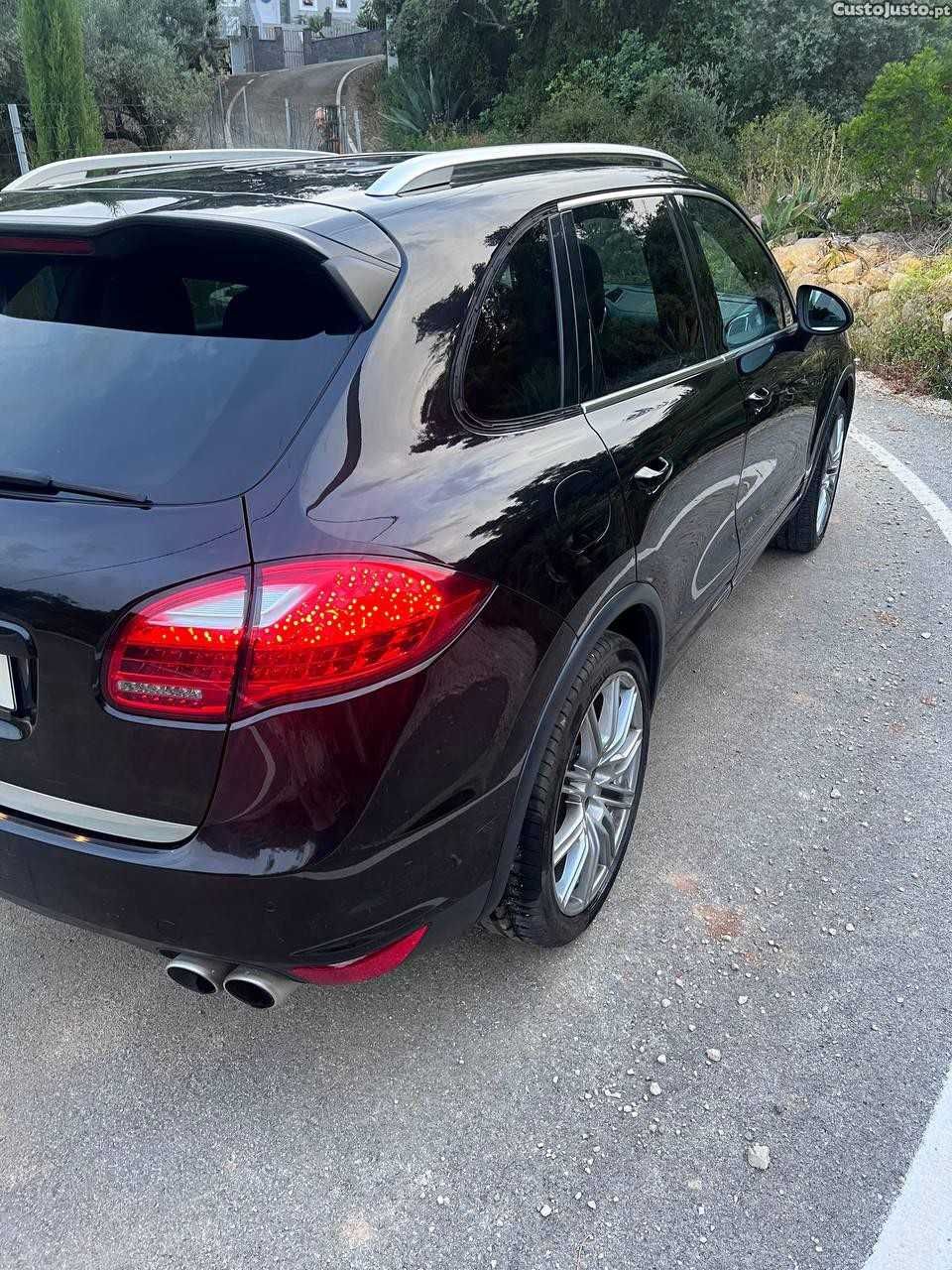 Porsche Cayenne Turbo