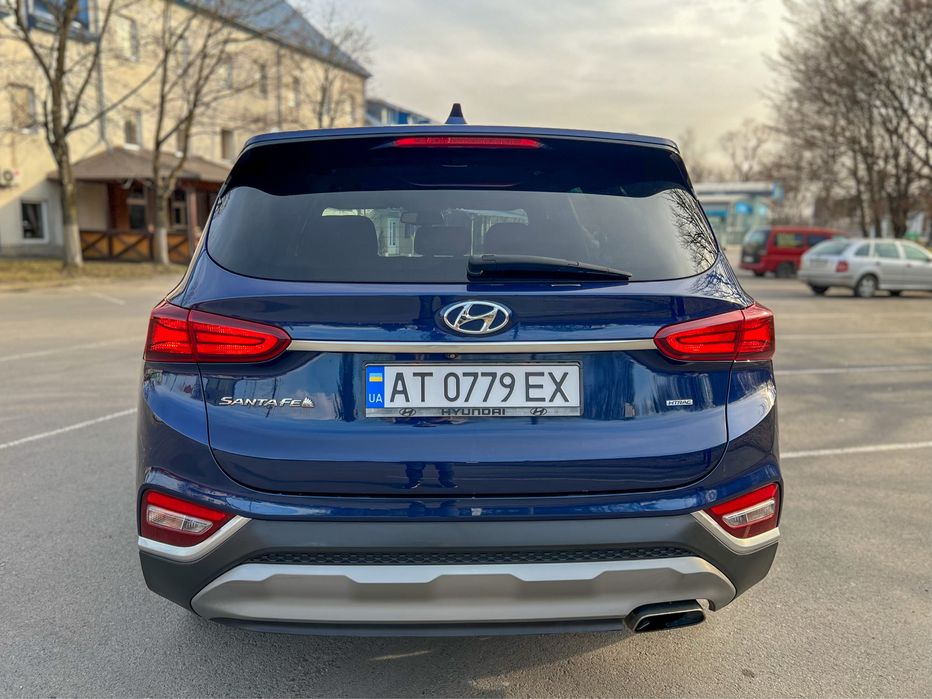 Hyundai SantaFe 2.4 бензин