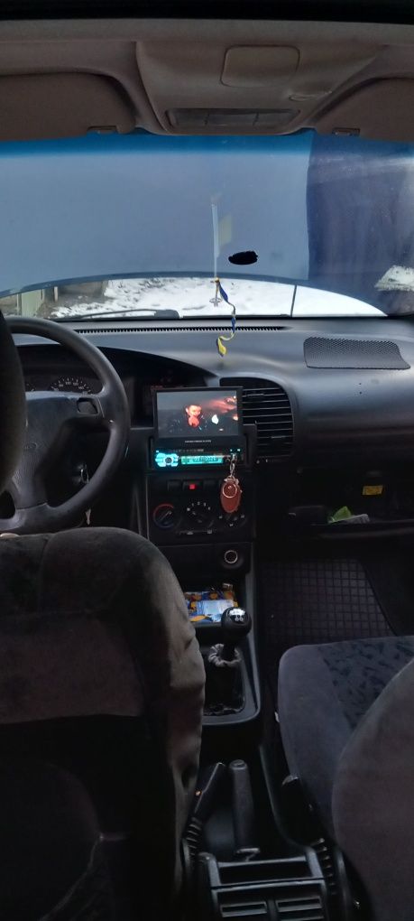 Продам опель зафіру 1.6 бензин 1999р