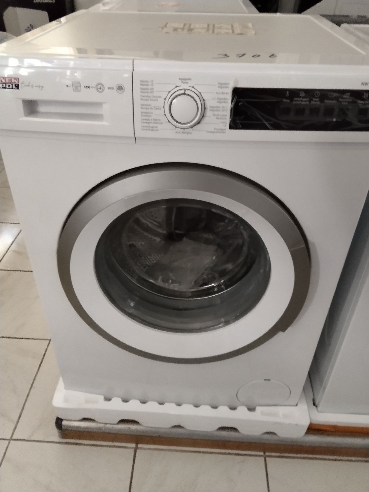 Máquina de lavar roupa