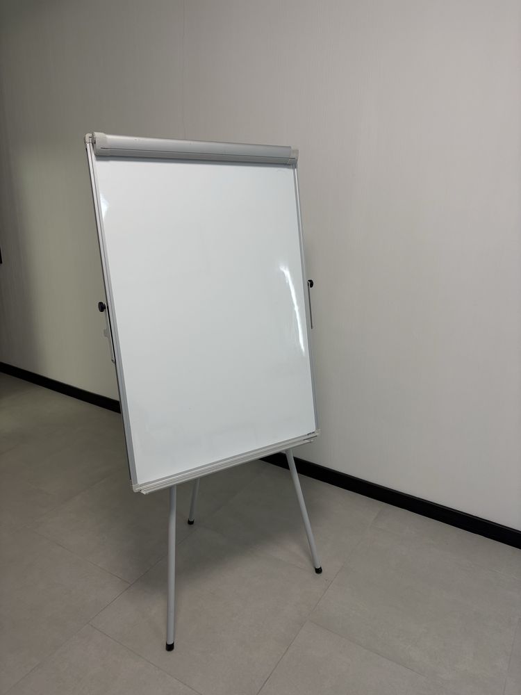 Продам доска для презентаций, флипчарт