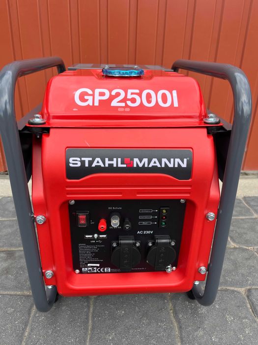 nowy inwentorowy agregat spalinowy prądotwórczy 2,5 kW 2500W 26kg