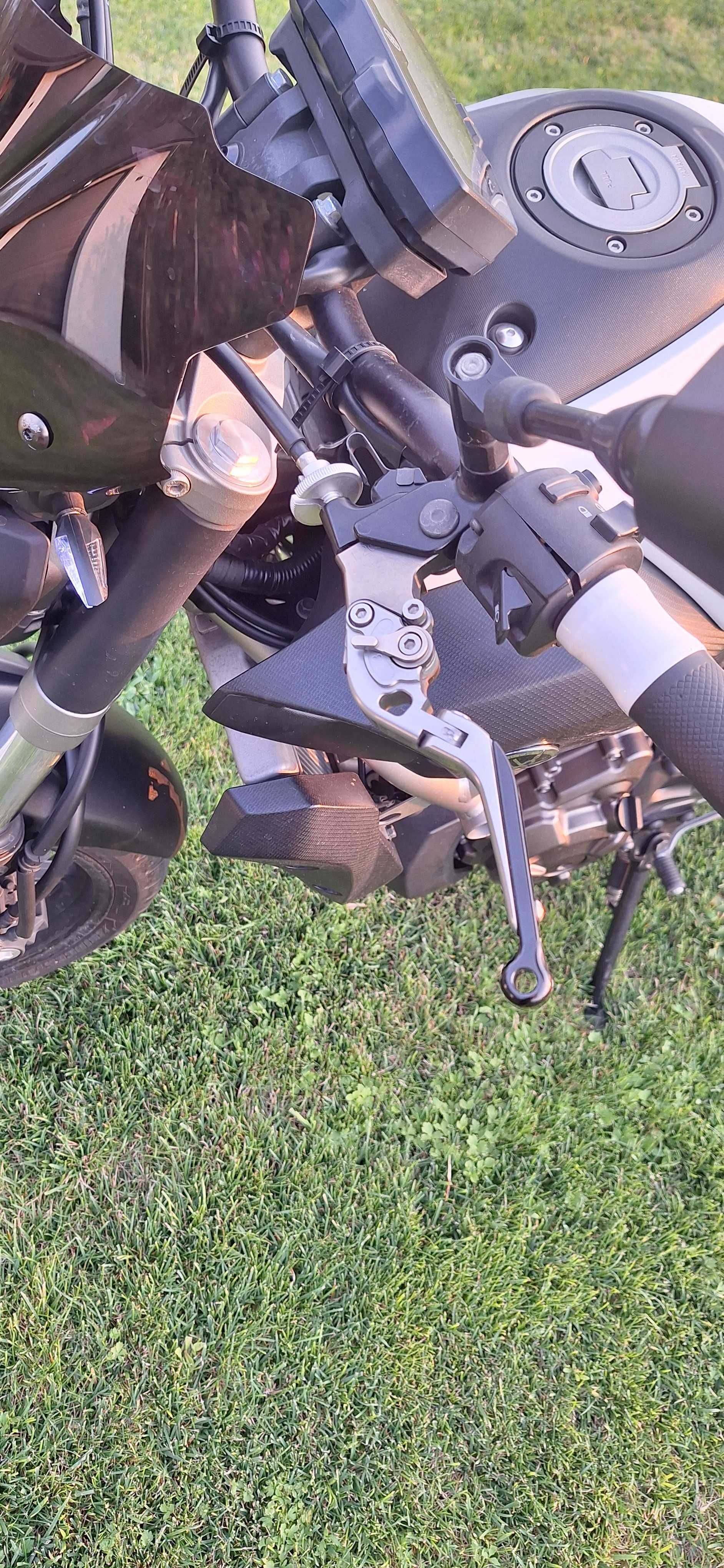 YAMAHA MT-07 11tkm AKRAPOVIC , ciekawy egzemplarz, czytaj opis
