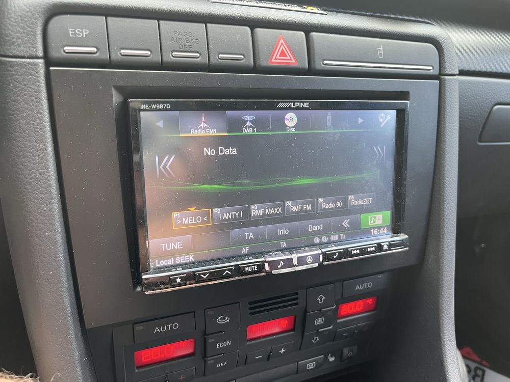 Alpine ine-w987D