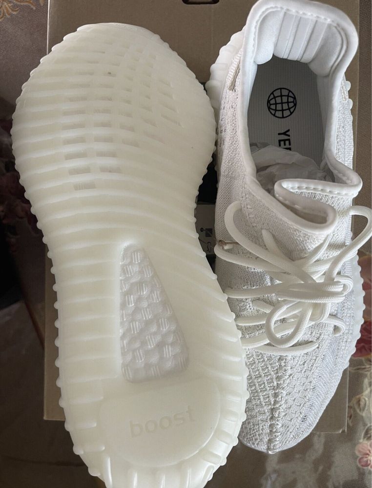 Оригинальные Adidas Yeezy Boost 350 v2 Bone ORIGINAL 100%