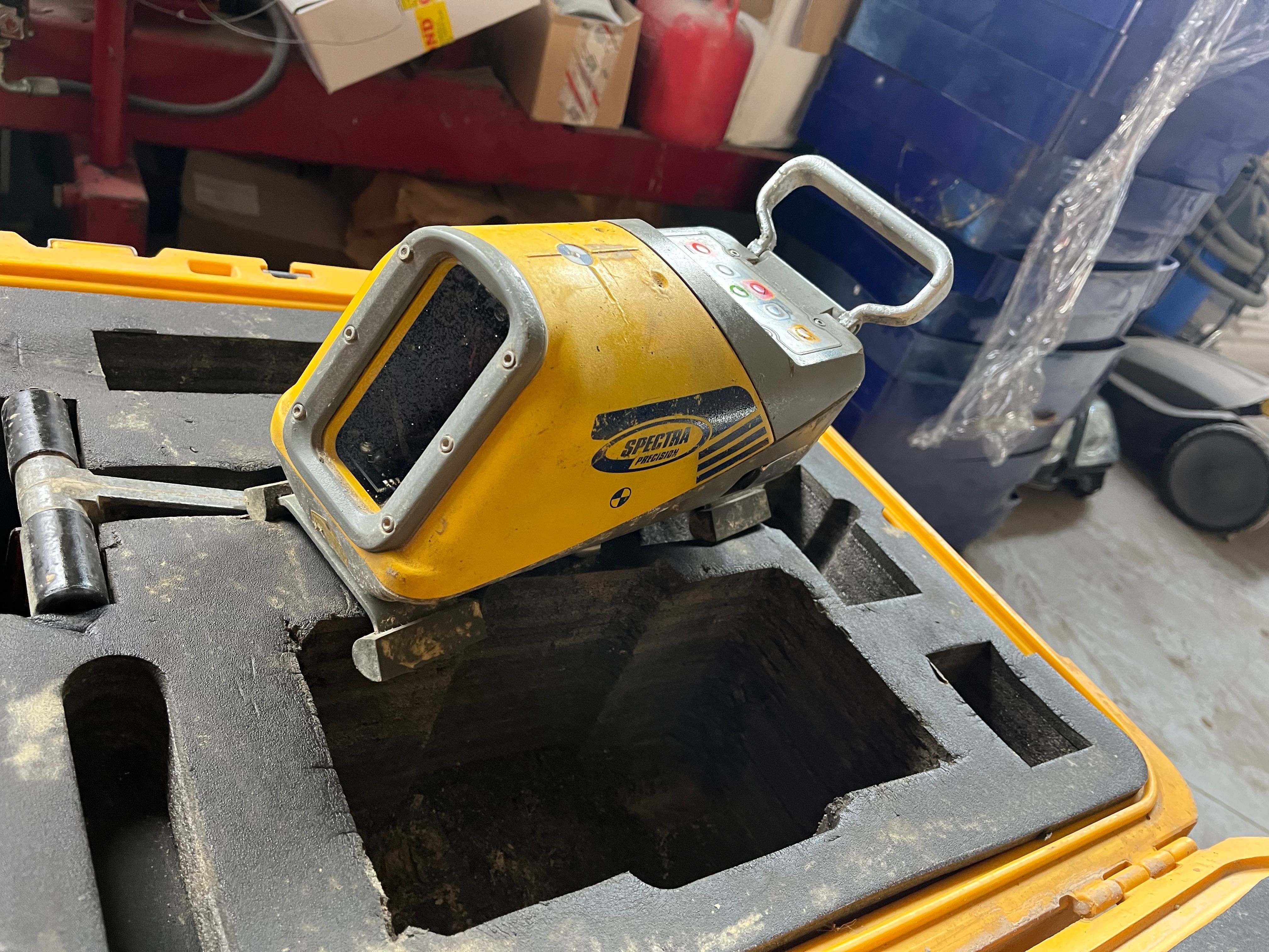 Laser rurowy kanalizacyjny spectra dg616 leica hilti topcon