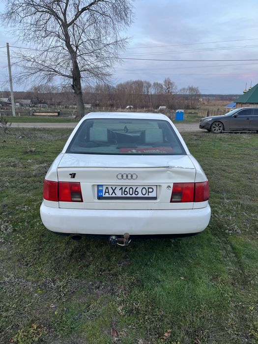 Audi 100 C4 переодетая в А6