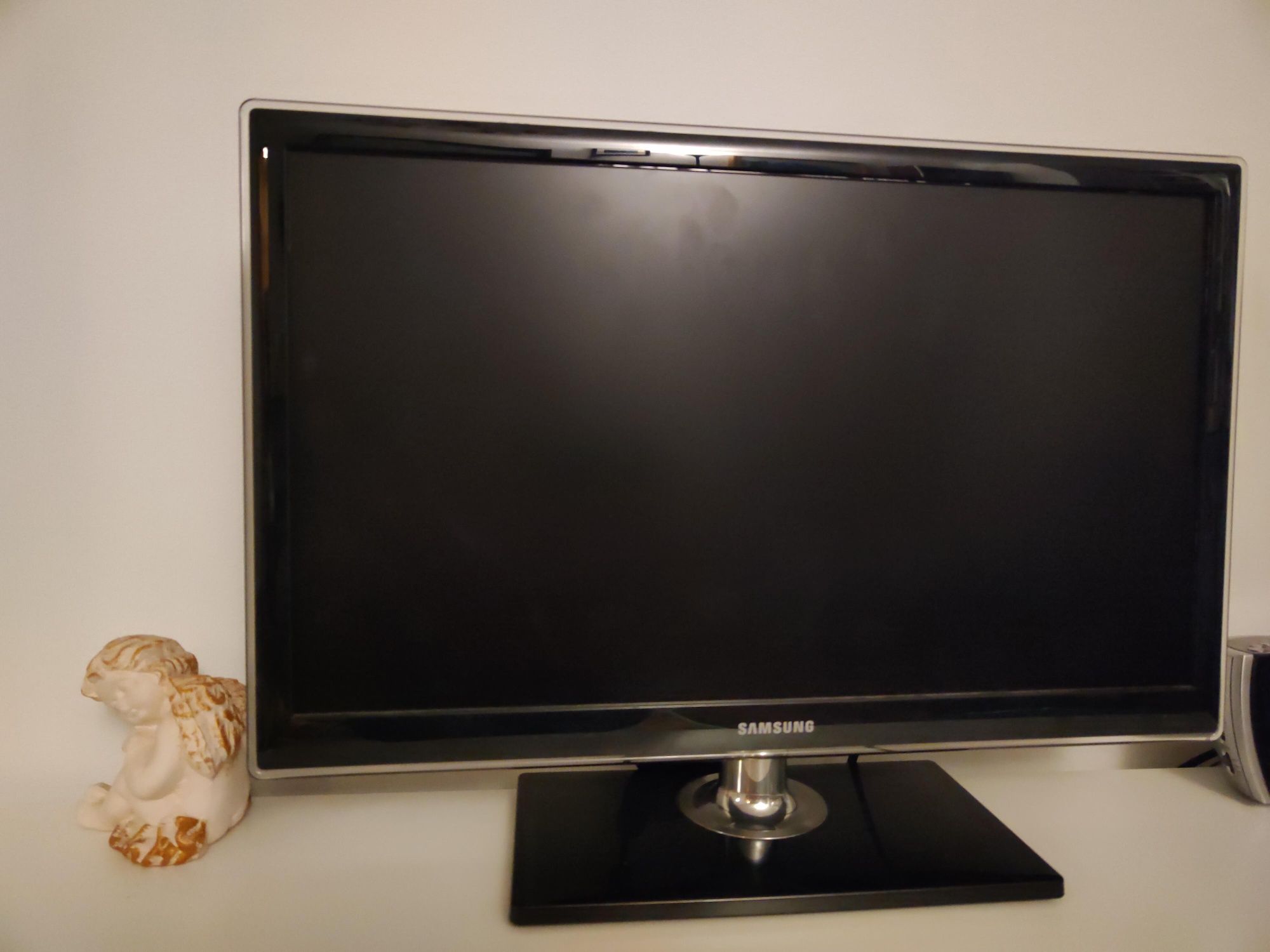 Telewizor monitor Samsung 22 cale D5000NW