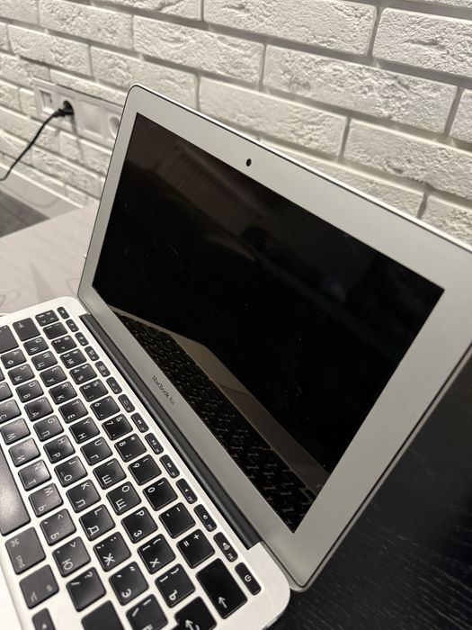 Macbook Air 11, 2015