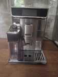 Ekspres DELONGHI  do kawy do biura do domu wysyłka / pyszna kawa
