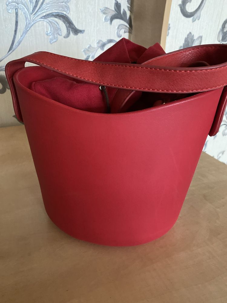 Продам сумку обег