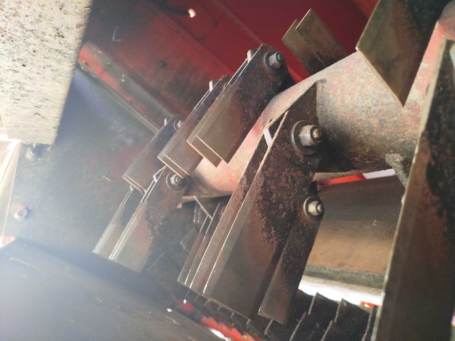 Продам комбайн Массей фергюсон 240