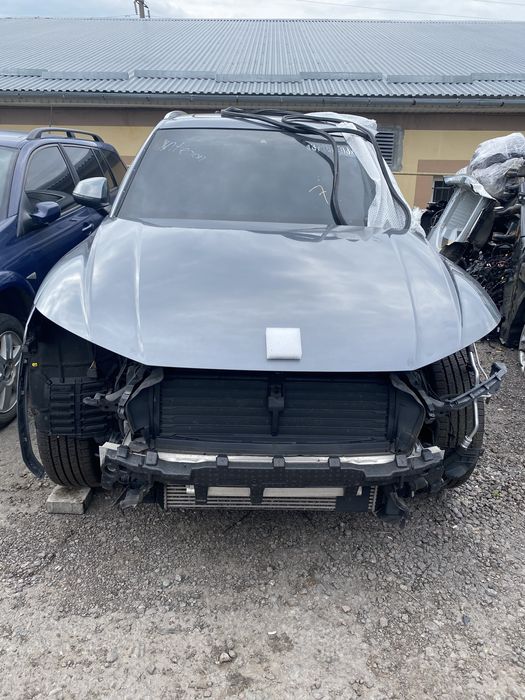 Розбірка Audi Q5 80a Шрот ауди Розборка a4 b9 Ку5 80а кузов четверть