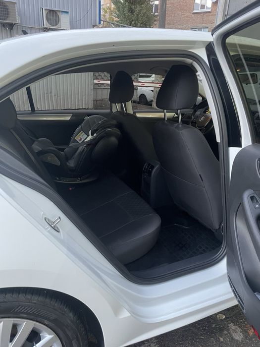 Volkswagen Jetta 2016