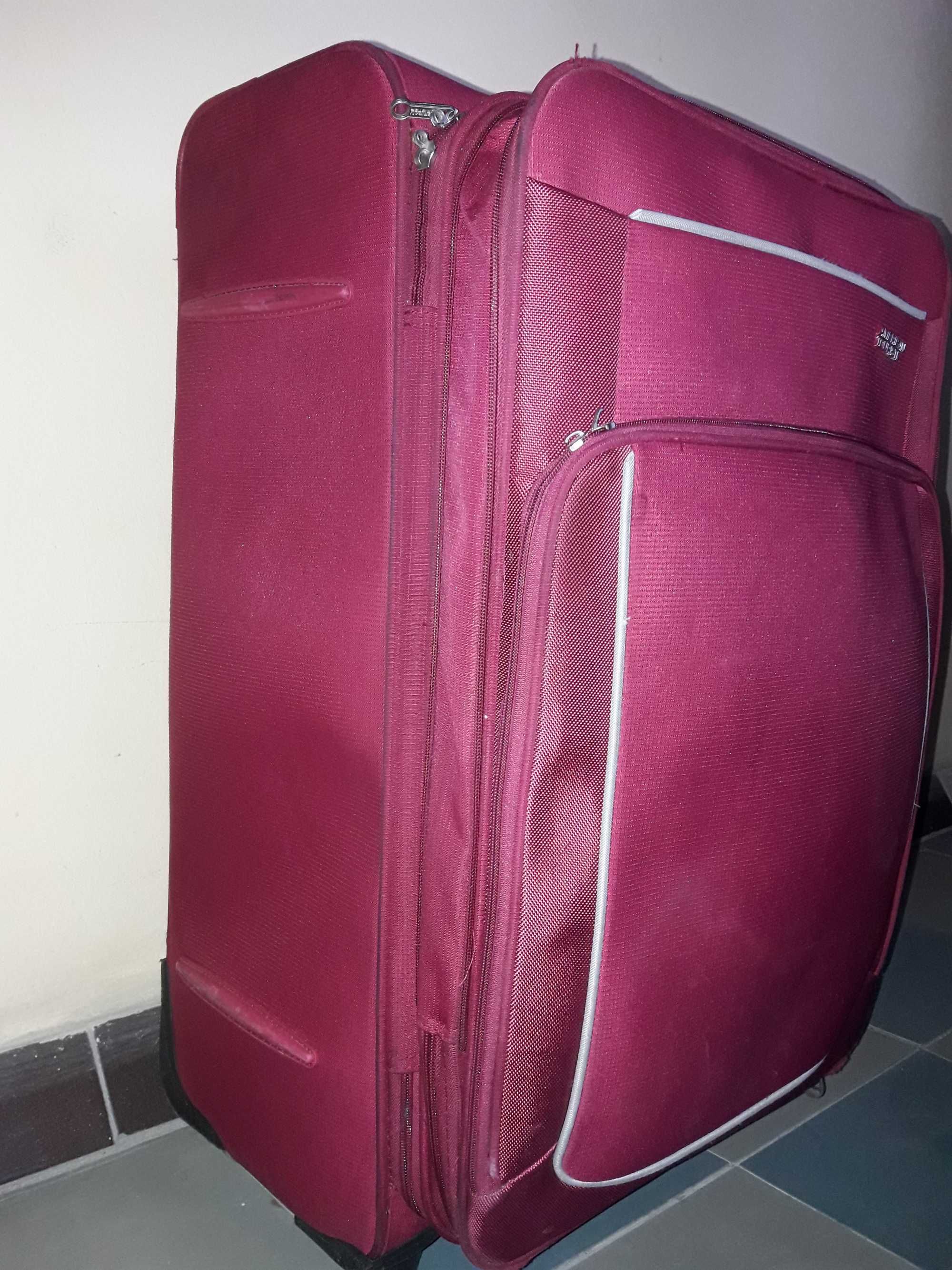 Большая дорожная сумка-чемодан на колесах American Tourister (103л)
