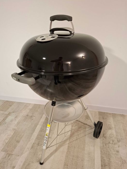 Duży grill węglowy 57cm WEBER Bar-B-Kettle, prawie nowy, gwarancja