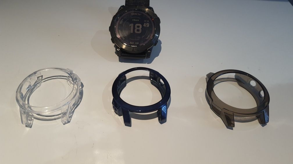 Ochrnne etui Garmin Fenix