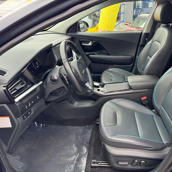 Kia Niro      2022