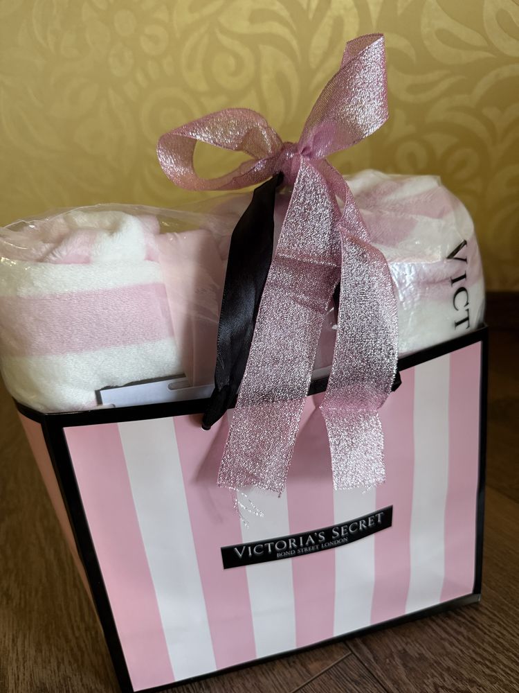 Халат Victoria’s Secret
