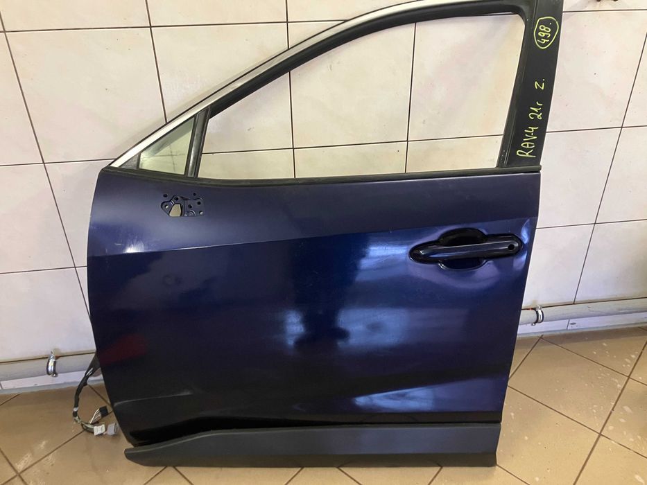 Drzwi przednie przód lewe kpl Toyota Rav-4 (V-generacji) 2021 rok