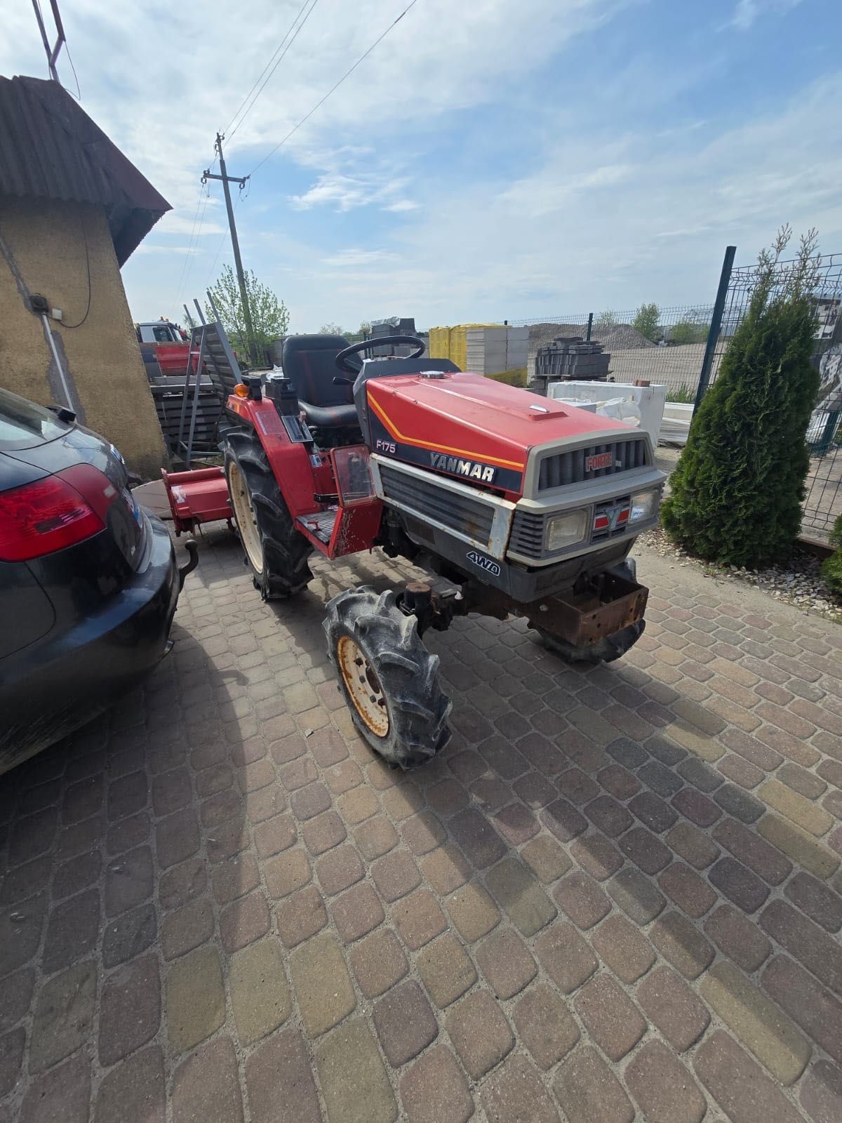 Traktor YANMAR F175 4x4 i glebogryzarka niski przebieg