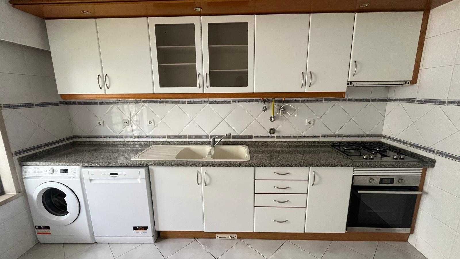 Apartamento T3 à venda na zona nova do Montijo