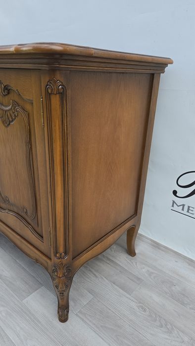 Komoda stylowa Chippendale Still