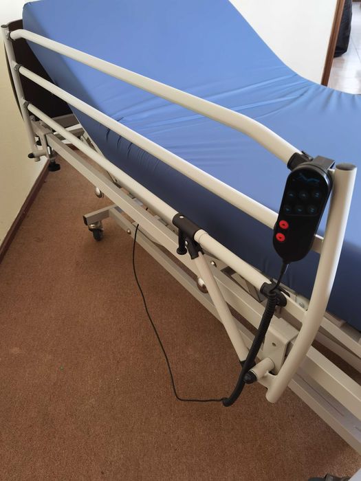 Cama articulada nova