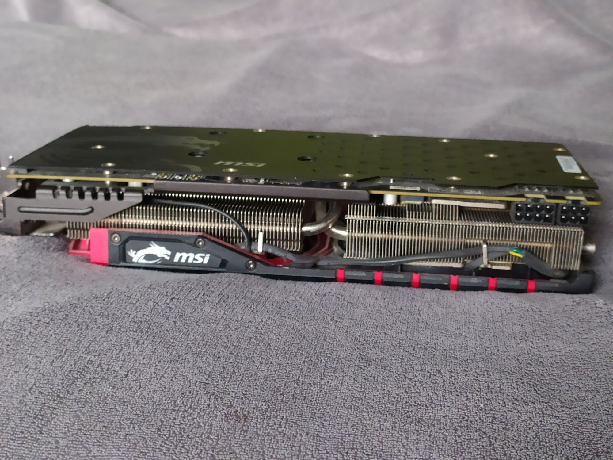 MSI AMD R9 390 (не робоча)