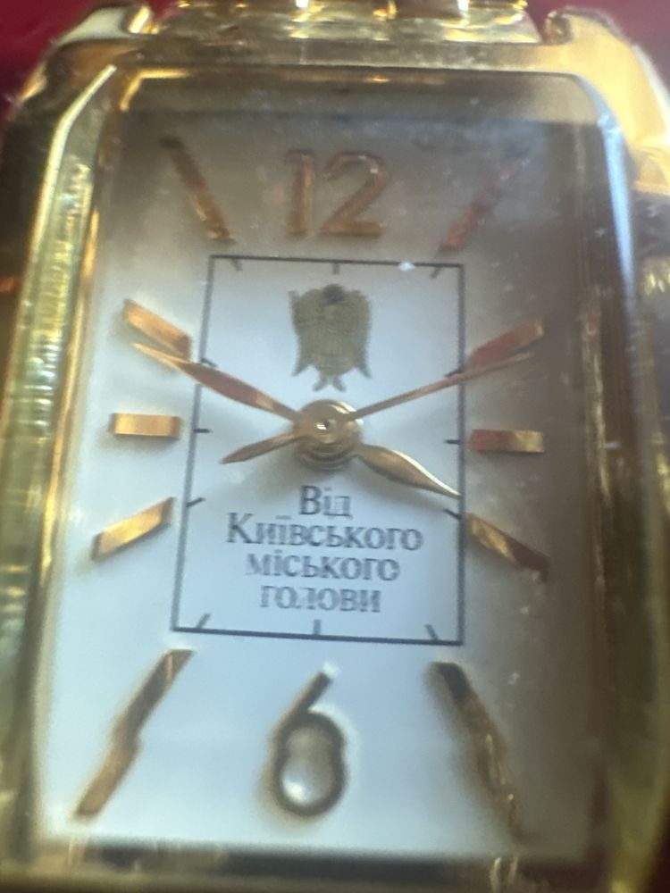 Швейцарские часы «Classik»,новые,в упаковке