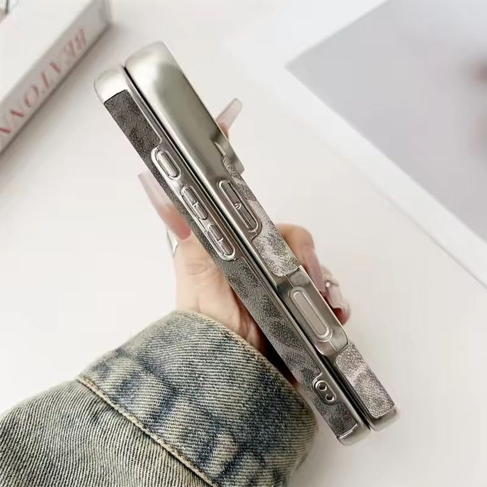 Чохол леопардовий iphone 17 pro max чехол айфон про макс велюр силікон