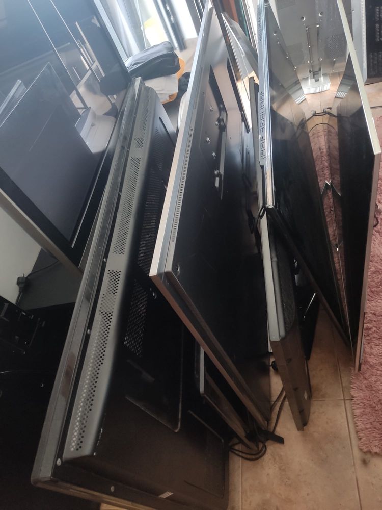 Lote de tv varias marca e poelegadas